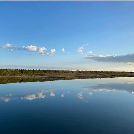 HenreeenOnWidewater Lancing Buitenkant foto